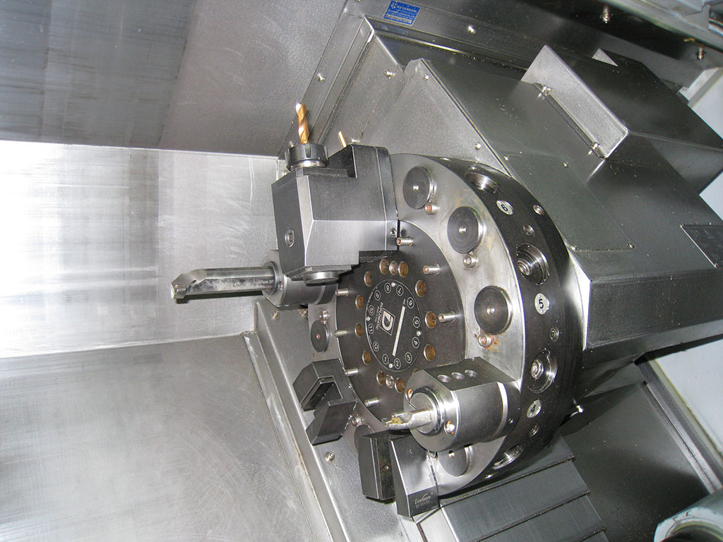 Токарный станок