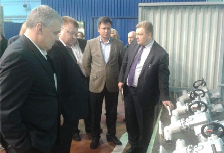 Корпорацию «Сплав» посетили бизнесмены из Латвии фото